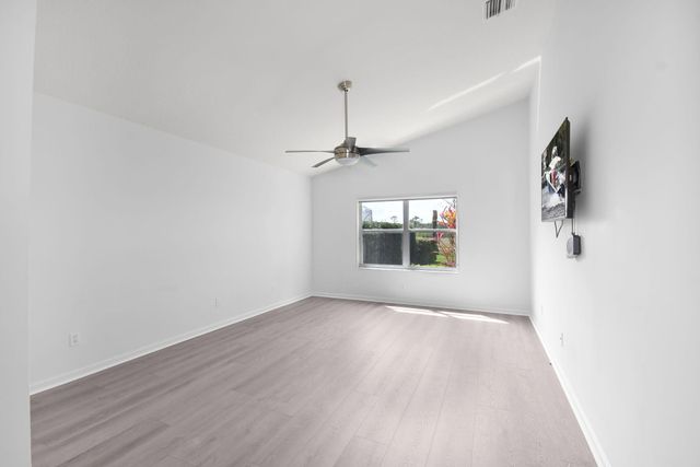 3058 SE Brierwood Place, Stuart, FL 34997