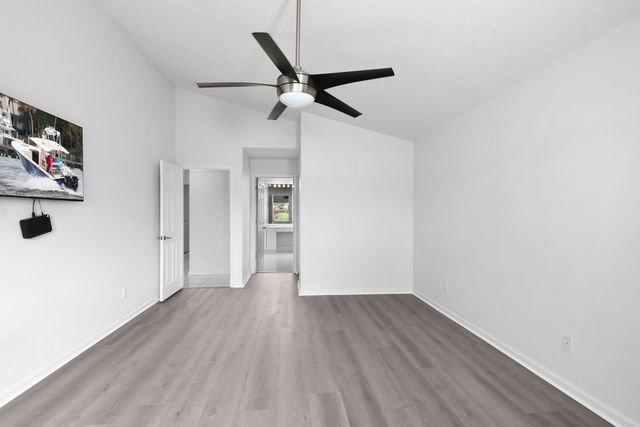 3058 SE Brierwood Place, Stuart, FL 34997