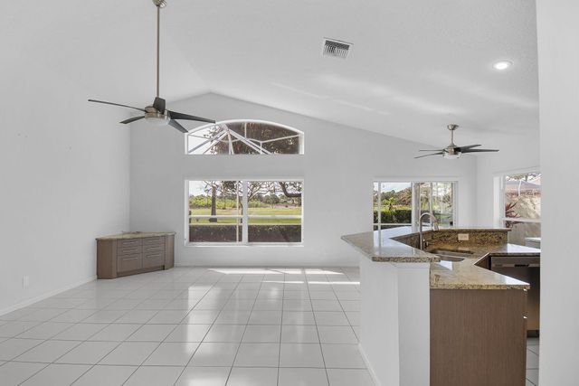 3058 SE Brierwood Place, Stuart, FL 34997