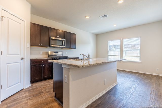 6430 Bleak Hills, San Antonio, TX 78252