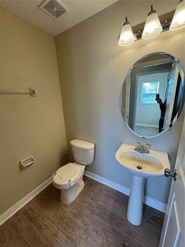 681 BASINGSTOKE COURT, Kissimmee, FL 34758