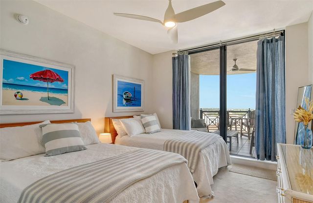 50 CENTRAL AVENUE 15B, Sarasota, FL 34236