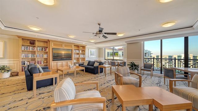 50 CENTRAL AVENUE 15B, Sarasota, FL 34236