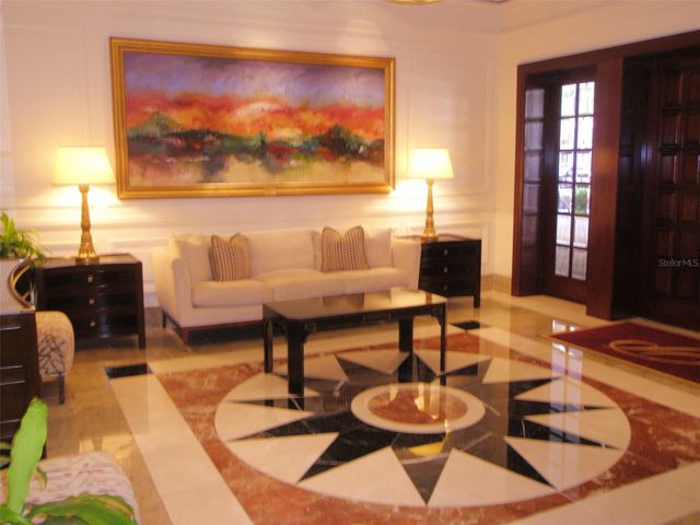 50 CENTRAL AVENUE 15B, Sarasota, FL 34236