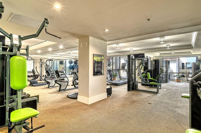 50 CENTRAL AVENUE 15B, Sarasota, FL 34236