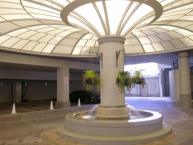 50 CENTRAL AVENUE 15B, Sarasota, FL 34236