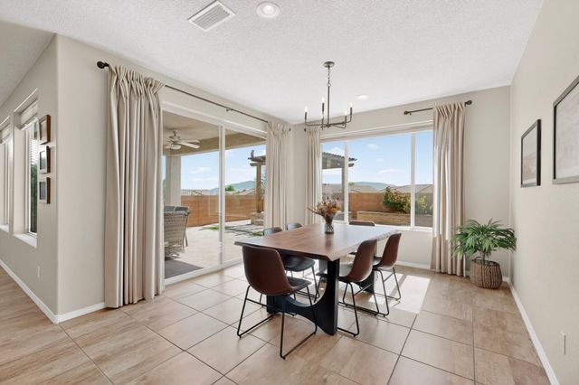 2108 Willow Canyon Trail NW, Albuquerque, NM 87120