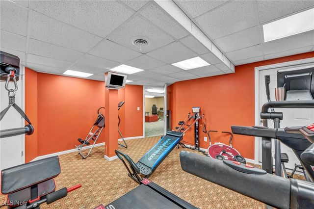 6301 Kenarden Drive, Highland Heights, OH 44143