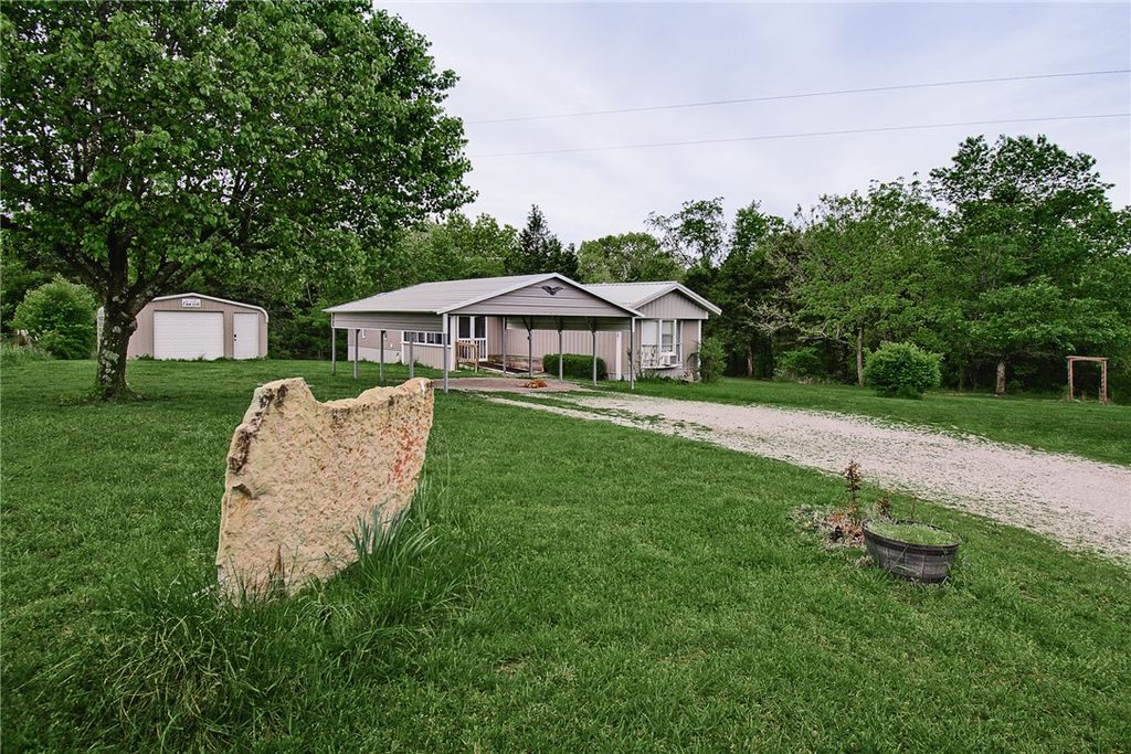 475 County Road 4351, Oak Grove, AR 72660