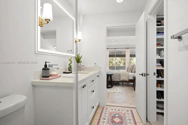 19220 NE 25th Ave 274B, Miami, FL 33180