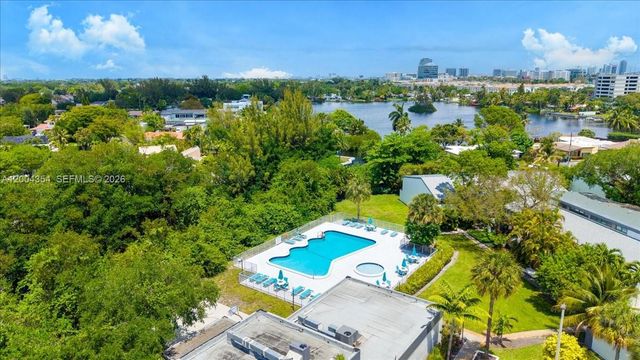 19220 NE 25th Ave 274B, Miami, FL 33180