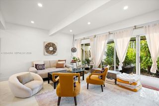 19220 NE 25th Ave 274B, Miami, FL 33180