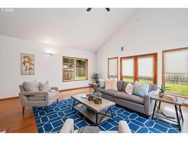 1909 Ne 156TH Ave, Portland, OR 97230