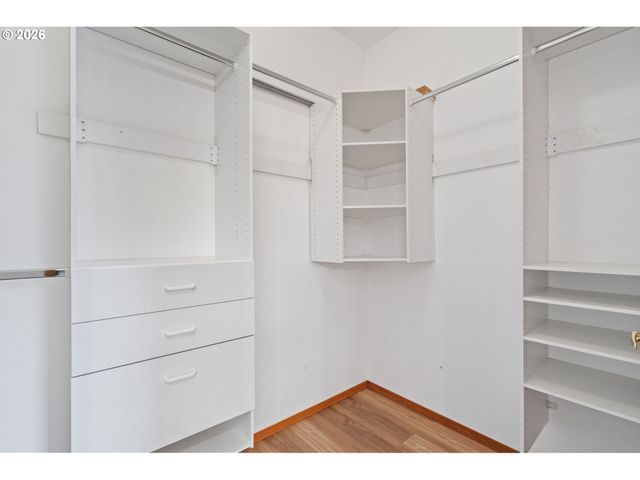 1909 Ne 156TH Ave, Portland, OR 97230