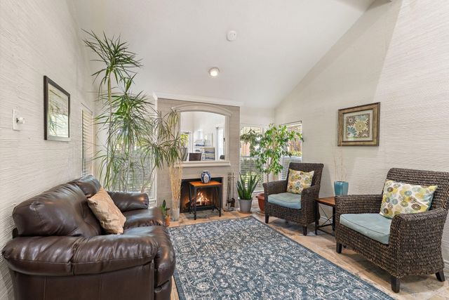 6220 Bentwood Trail 1805, Dallas, TX 75252