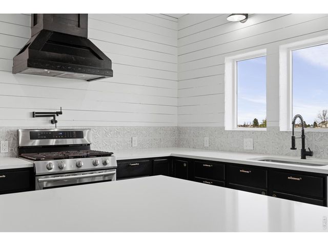 16487 Burghley Ct, Platteville, CO 80651