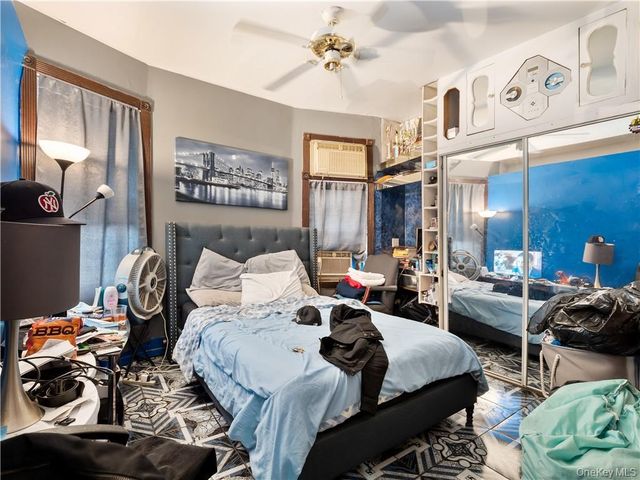 1392 Commonwealth Avenue, Bronx, NY 10472