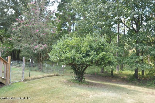 725 Shinault Road, Byhalia, MS 38611