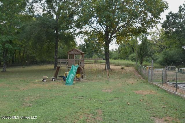 725 Shinault Road, Byhalia, MS 38611