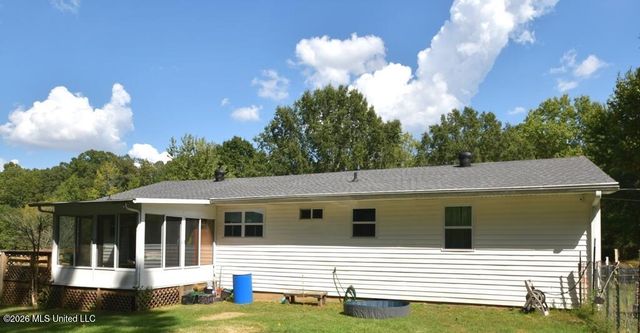 725 Shinault Road, Byhalia, MS 38611