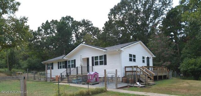 725 Shinault Road, Byhalia, MS 38611