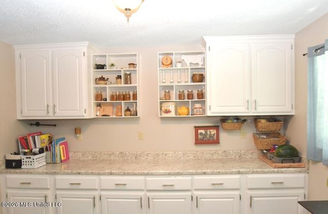 725 Shinault Road, Byhalia, MS 38611