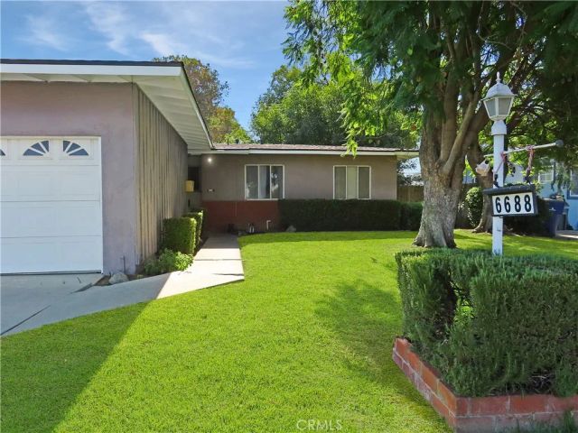 6688 Montclair Drive, Riverside, CA 92504
