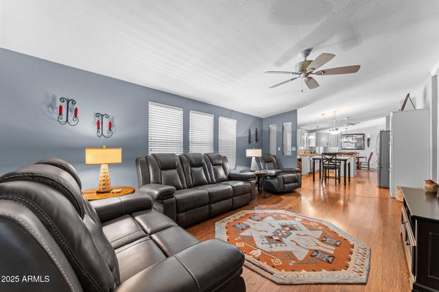 39899 WYOMING Way, Salome, AZ 85348