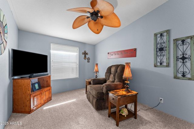 39899 WYOMING Way, Salome, AZ 85348