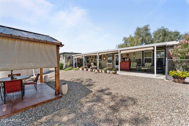 39899 WYOMING Way, Salome, AZ 85348