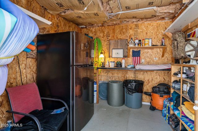 39899 WYOMING Way, Salome, AZ 85348