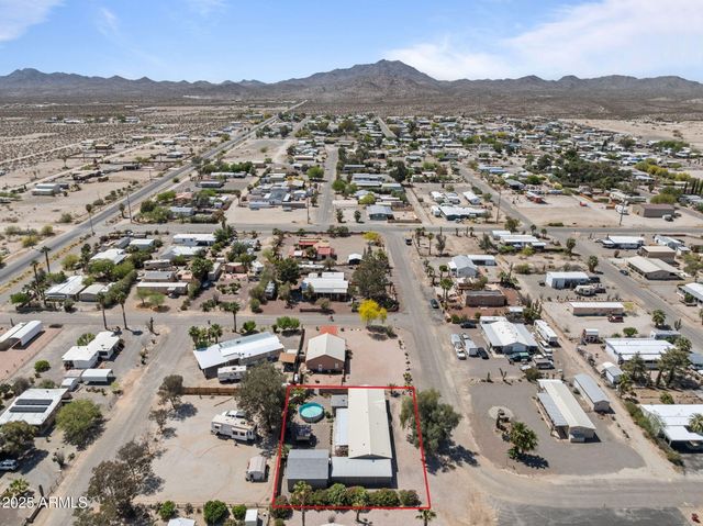 39899 WYOMING Way, Salome, AZ 85348