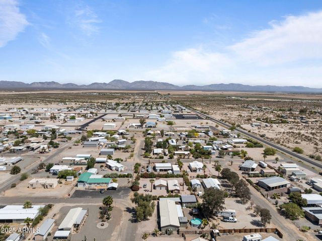 39899 WYOMING Way, Salome, AZ 85348