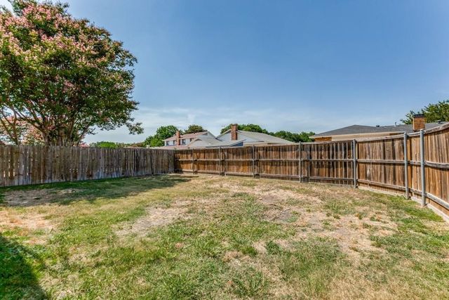 1919 J J Pearce Drive, Richardson, TX 75081