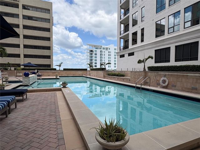 1350 MAIN STREET 302, Sarasota, FL 34236