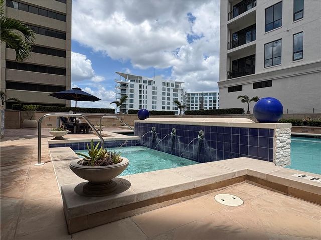 1350 MAIN STREET 302, Sarasota, FL 34236