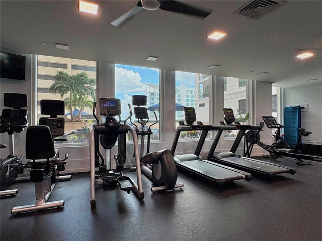 1350 MAIN STREET 302, Sarasota, FL 34236