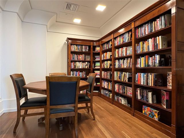 1350 MAIN STREET 302, Sarasota, FL 34236