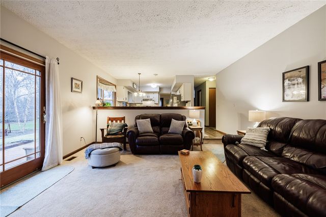 24 Brookshire Lane, Penfield, NY 14526