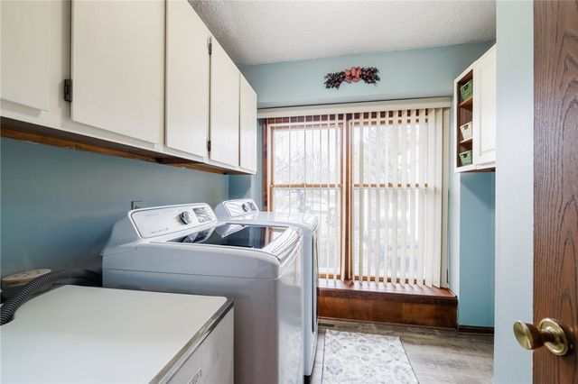 24 Brookshire Lane, Penfield, NY 14526