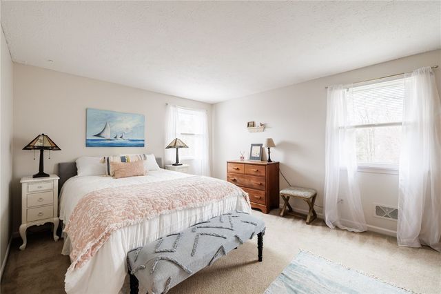 24 Brookshire Lane, Penfield, NY 14526