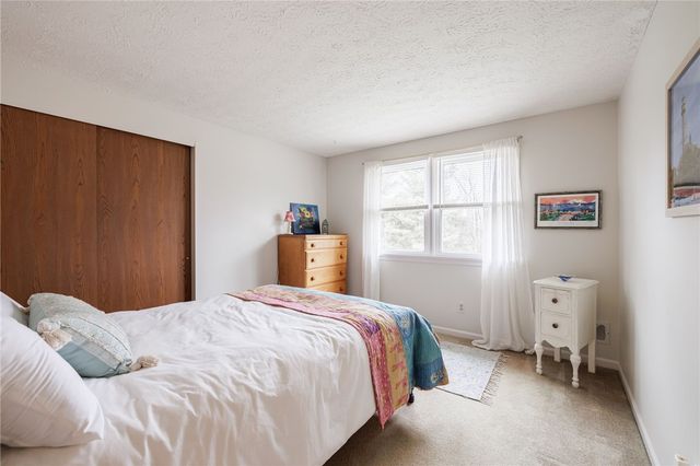 24 Brookshire Lane, Penfield, NY 14526