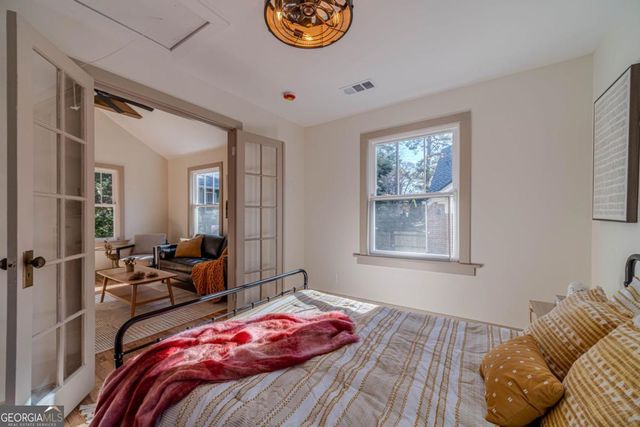 1883 Cambridge Avenue, College Park, GA 30337