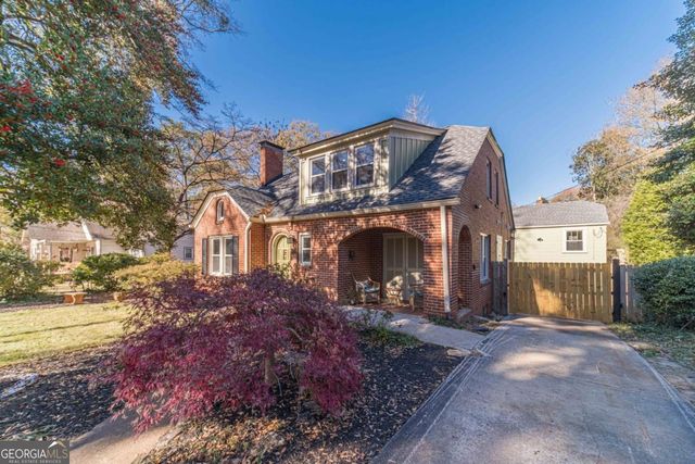 1883 Cambridge Avenue, College Park, GA 30337