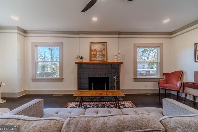 1883 Cambridge Avenue, College Park, GA 30337