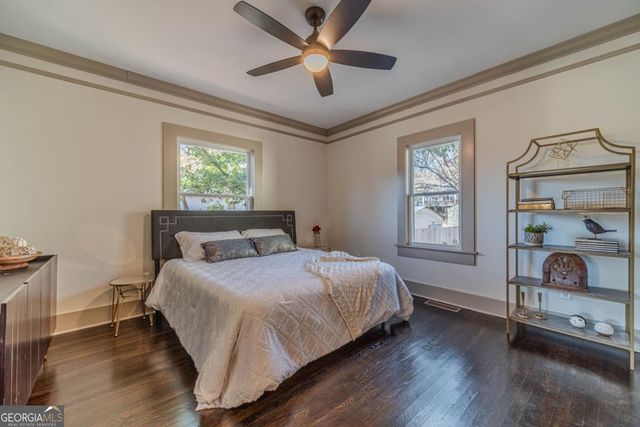 1883 Cambridge Avenue, College Park, GA 30337