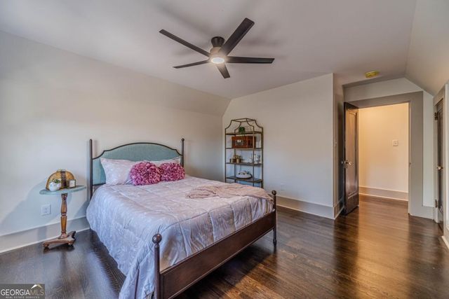 1883 Cambridge Avenue, College Park, GA 30337