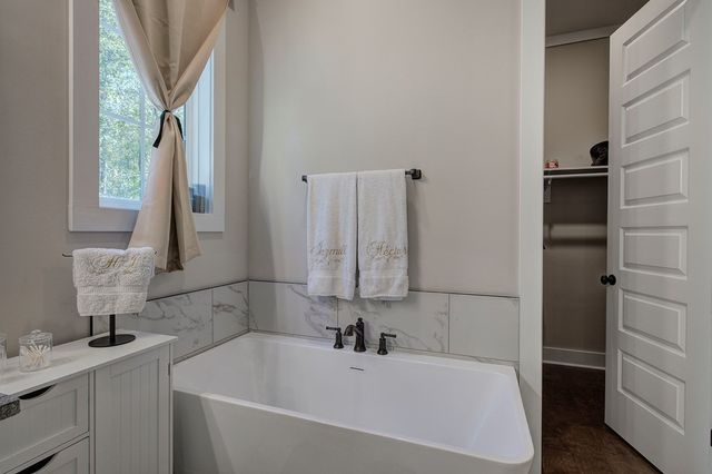 503 London Road, Ball Ground, GA 30107