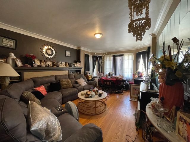 7846 S Evans Avenue, Chicago, IL 60619