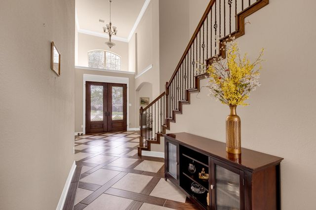 440 Old Orchard Court, Dickinson, TX 77539